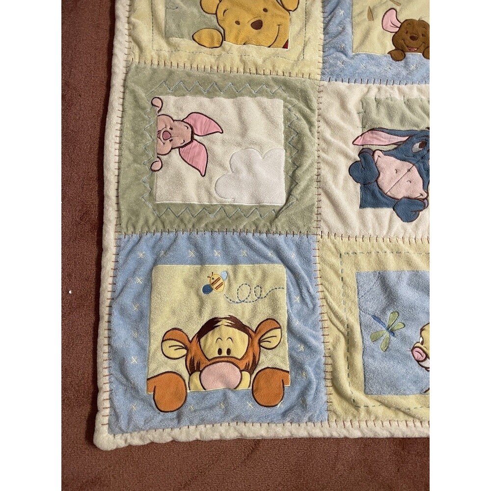 Disney Classic Winnie The Pooh & Friends Patchwork Fleece Baby Blanket 43"x34" - Picture 13 of 14